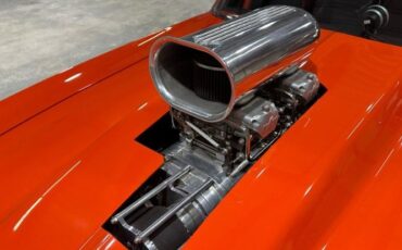 Unknown-Nova-1968-Hugger-Orange-Black-27