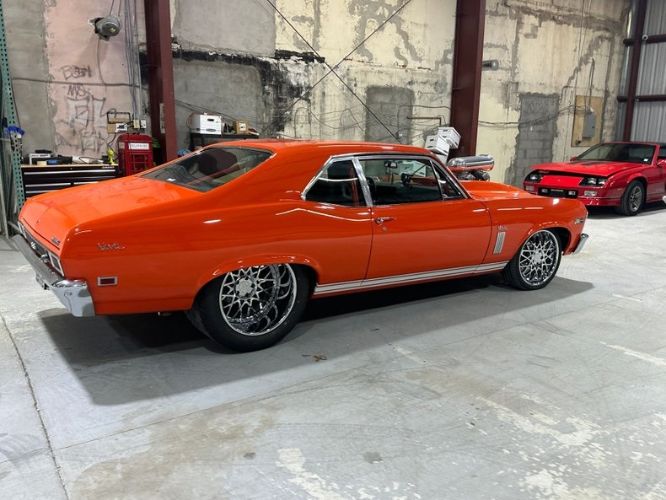 Unknown-Nova-1968-Hugger-Orange-Black-33