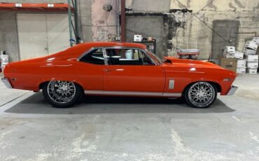 Unknown-Nova-1968-Hugger-Orange-Black-34