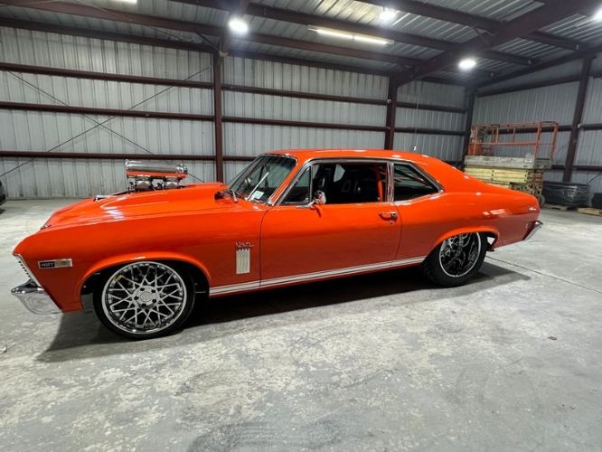 Unknown-Nova-1968-Hugger-Orange-Black-35