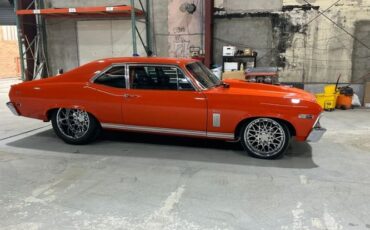 Unknown-Nova-1968-Hugger-Orange-Black-39