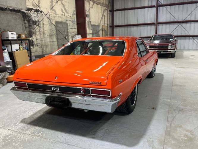 Unknown-Nova-1968-Hugger-Orange-Black-6