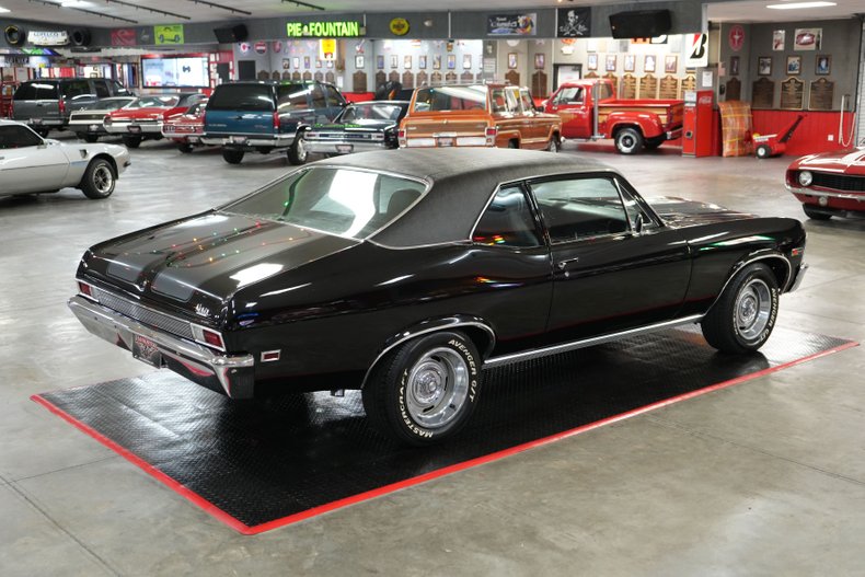 Unknown-Nova-1969-Black-Black-16