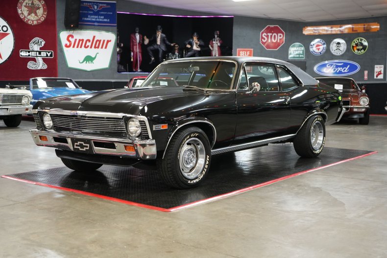 Unknown-Nova-1969-Black-Black-20