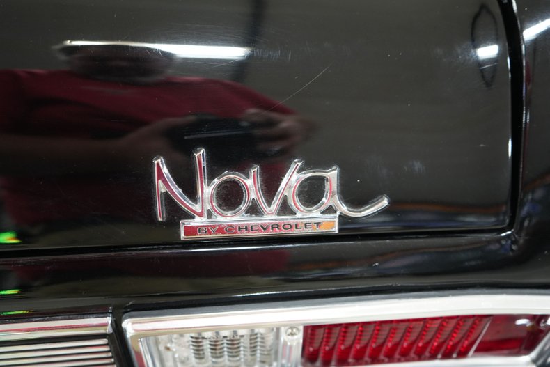 Unknown-Nova-1969-Black-Black-44