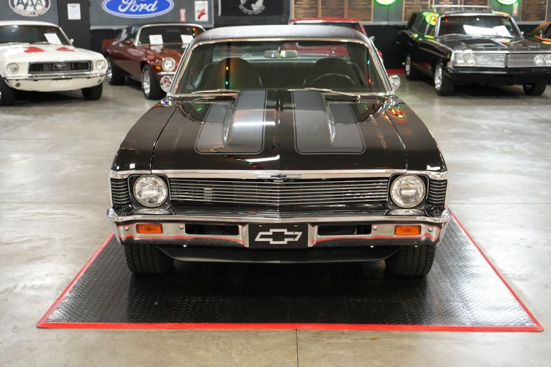 Unknown-Nova-1969-Black-Black-9