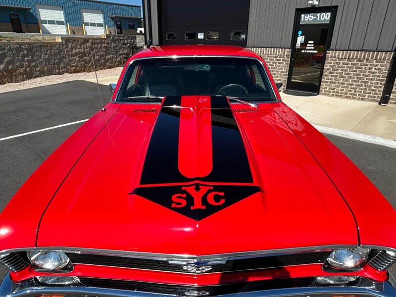 Unknown-Nova-1969-Red-Black-32
