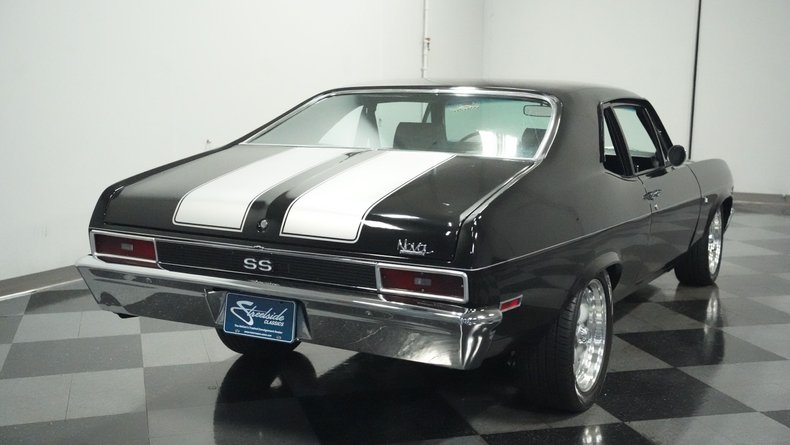 Unknown-Nova-1970-Black-Black-15
