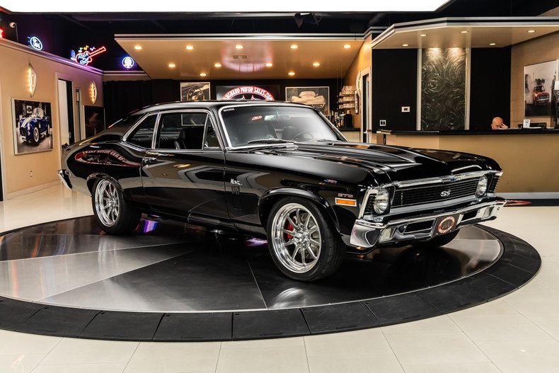 Unknown-Nova-1970-Black-Black-16