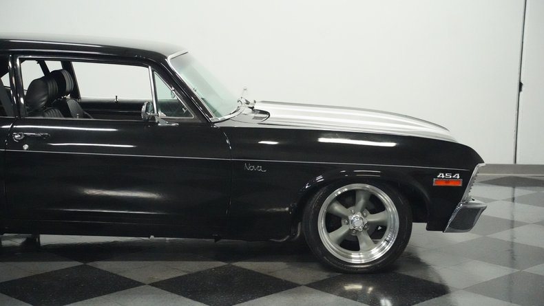 Unknown-Nova-1970-Black-Black-32