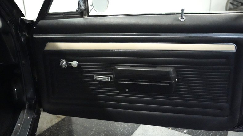 Unknown-Nova-1970-Black-Black-6