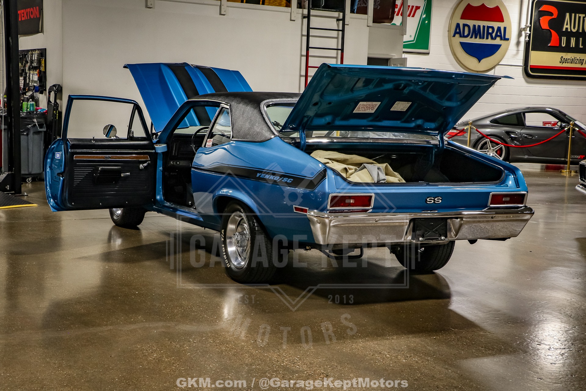 Unknown-Nova-1970-Blue-Black-1