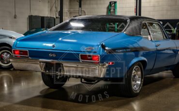 Unknown-Nova-1970-Blue-Black-13