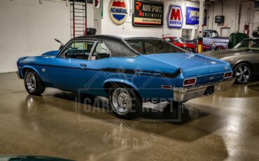 Unknown-Nova-1970-Blue-Black-15
