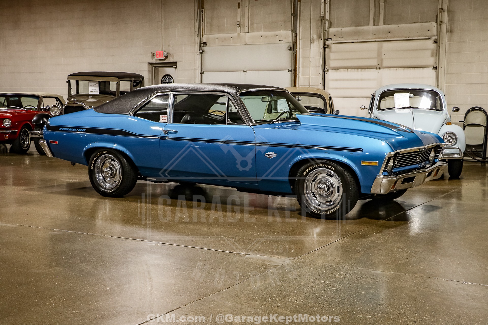 Unknown-Nova-1970-Blue-Black-20