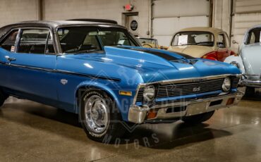 Unknown-Nova-1970-Blue-Black-22