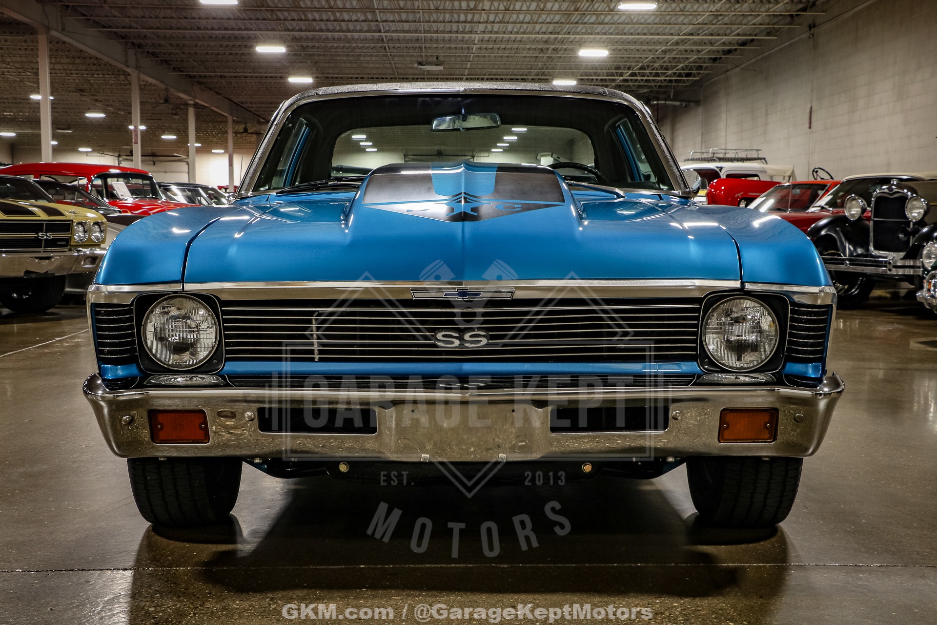 Unknown-Nova-1970-Blue-Black-26