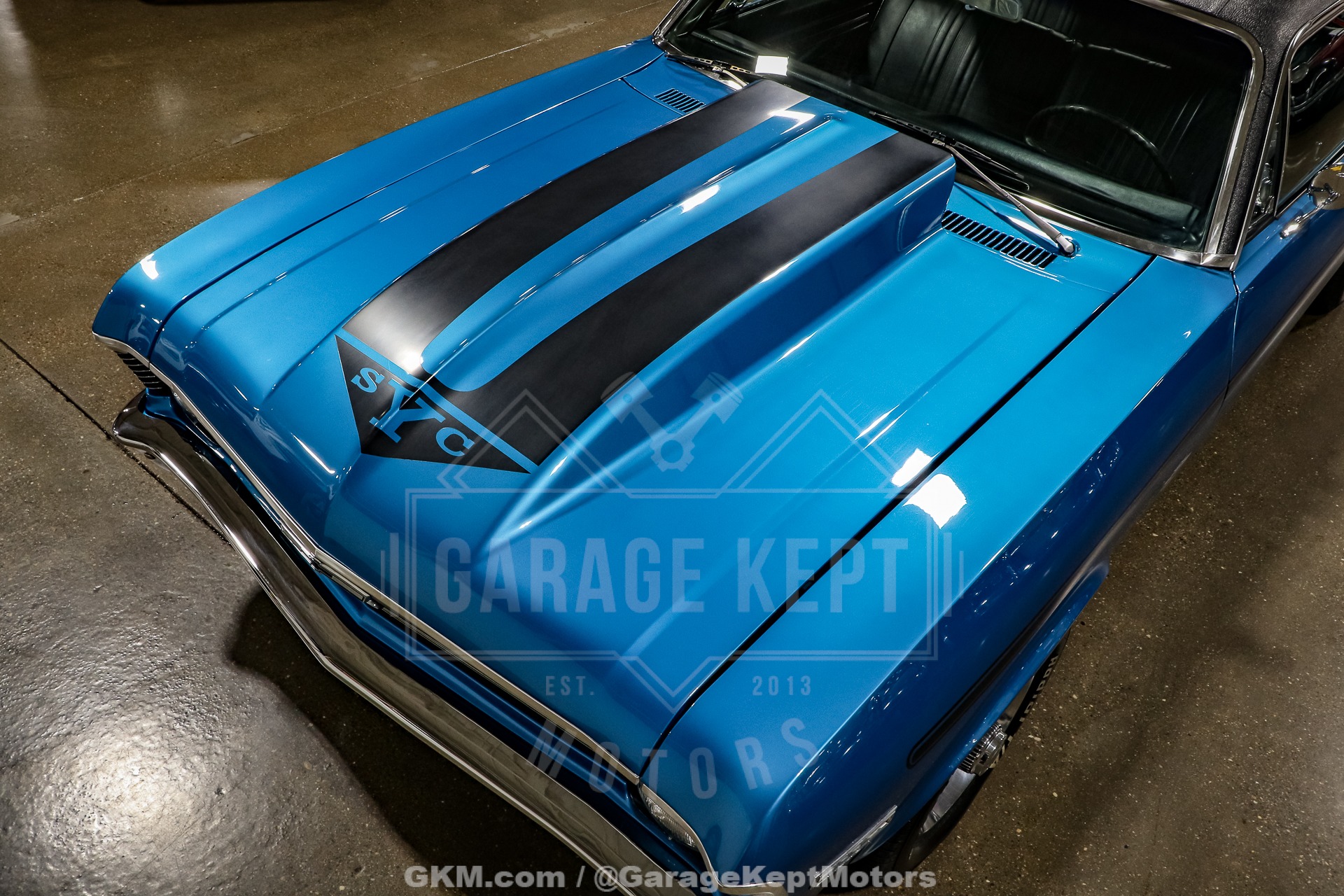 Unknown-Nova-1970-Blue-Black-30