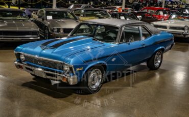 Unknown-Nova-1970-Blue-Black-36