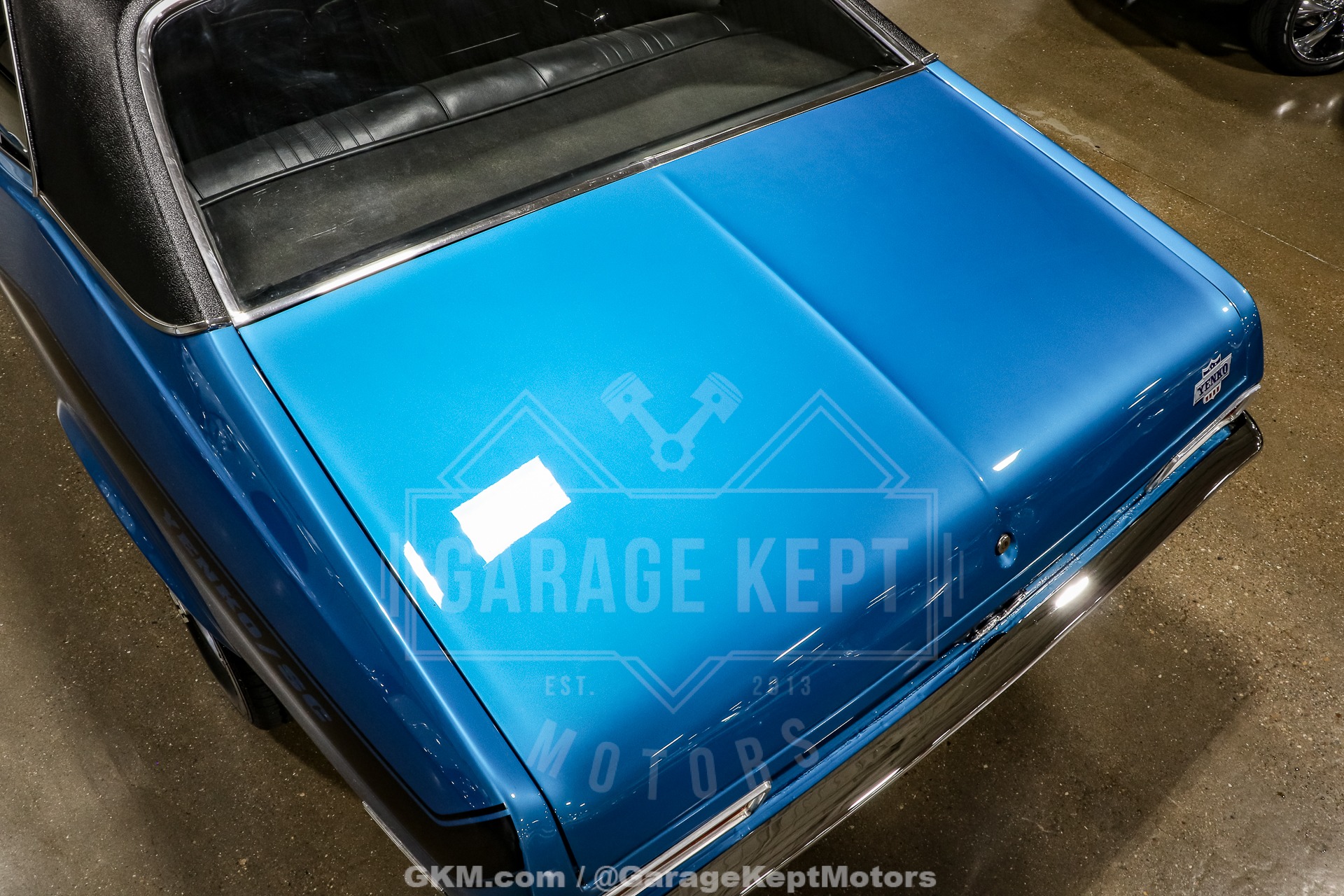 Unknown-Nova-1970-Blue-Black-41