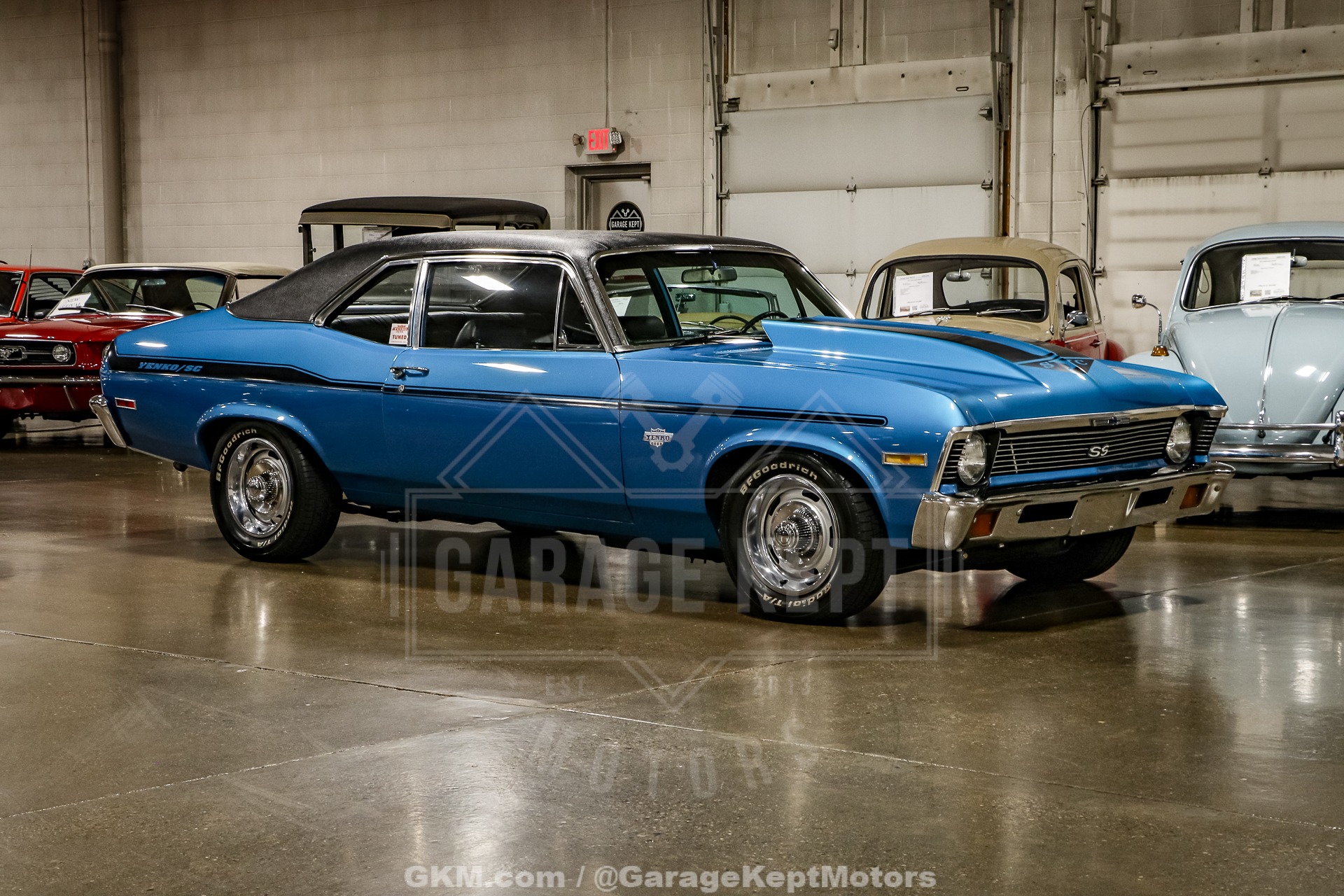 Unknown-Nova-1970-Blue-Black-47