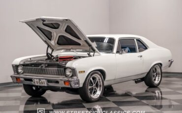 Unknown-Nova-1971-White-Blue-17