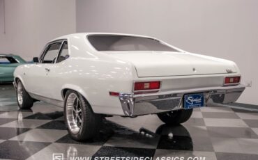 Unknown-Nova-1971-White-Blue-25