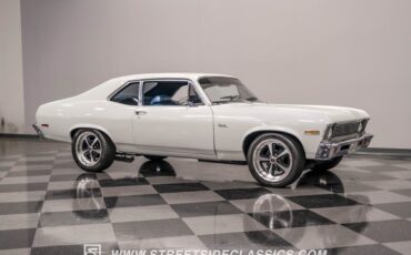 Unknown-Nova-1971-White-Blue-31