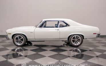 Unknown-Nova-1971-White-Blue