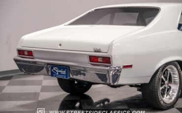 Unknown-Nova-1971-White-Blue-39