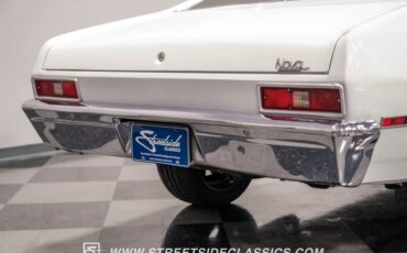Unknown-Nova-1971-White-Blue-40