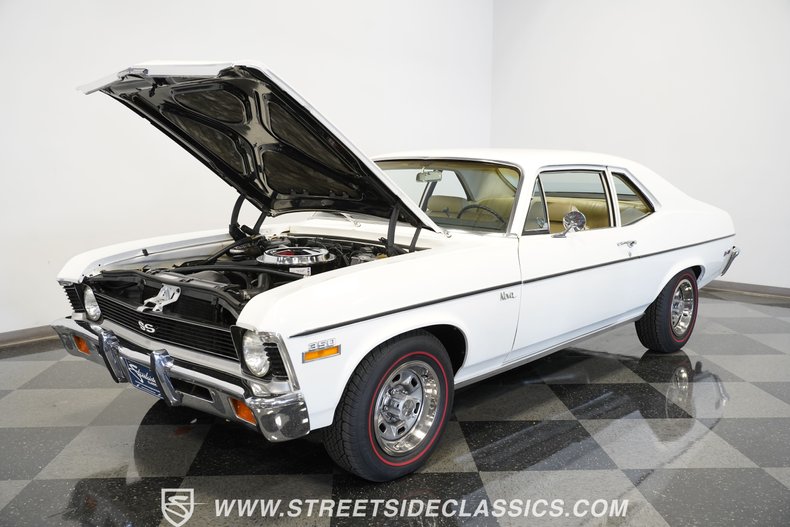 Unknown-Nova-1972-Antique-White-White-11