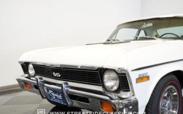 Unknown-Nova-1972-Antique-White-White-16