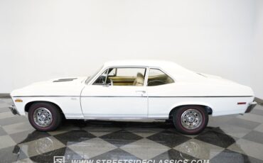 Unknown-Nova-1972-Antique-White-White-18