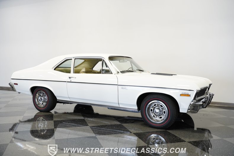 Unknown-Nova-1972-Antique-White-White-39