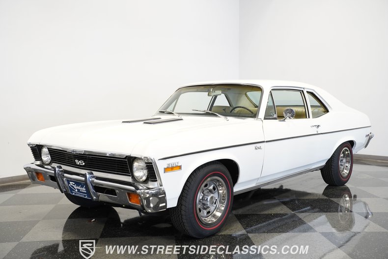 Unknown-Nova-1972-Antique-White-White