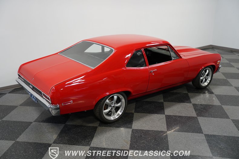 Unknown-Nova-1972-Red-Black-24