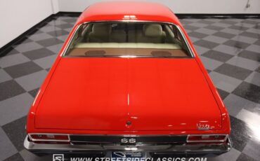 Unknown-Nova-1972-Red-Covert-40