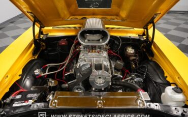 Unknown-Nova-1972-Yellow-Black-1