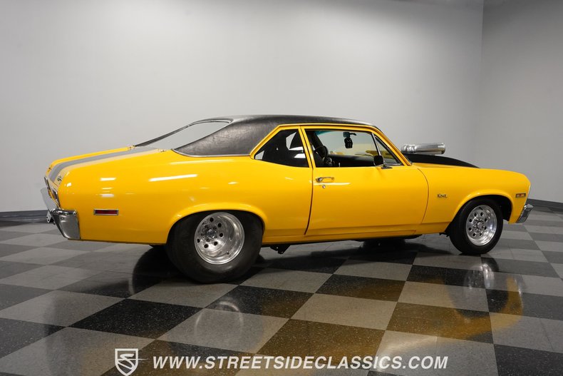 Unknown-Nova-1972-Yellow-Black-12