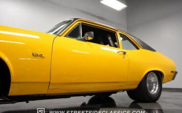 Unknown-Nova-1972-Yellow-Black-20