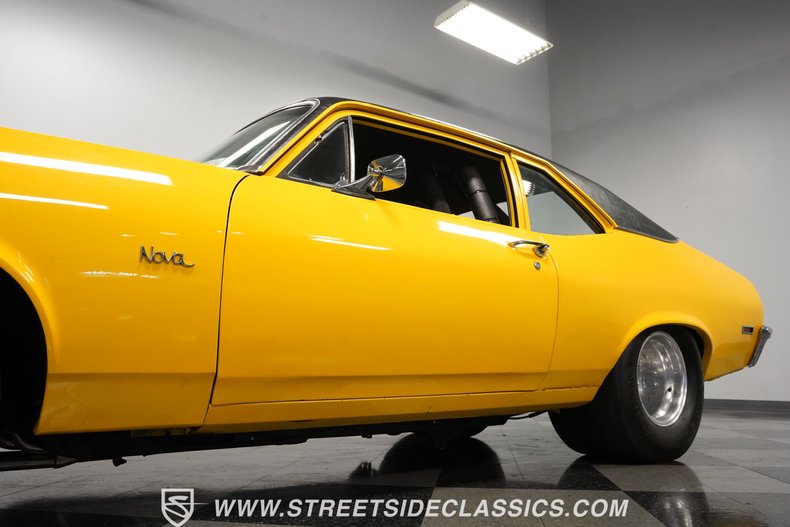Unknown-Nova-1972-Yellow-Black-20