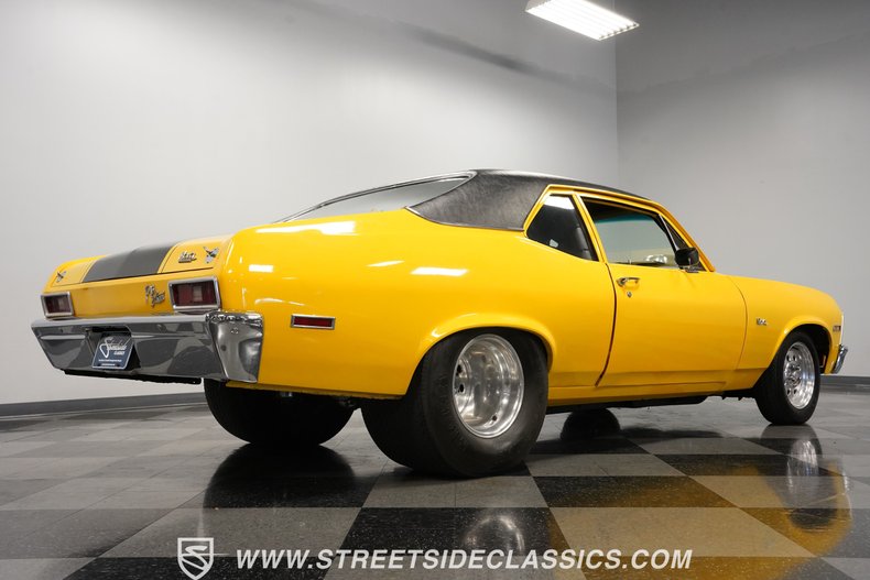 Unknown-Nova-1972-Yellow-Black-25