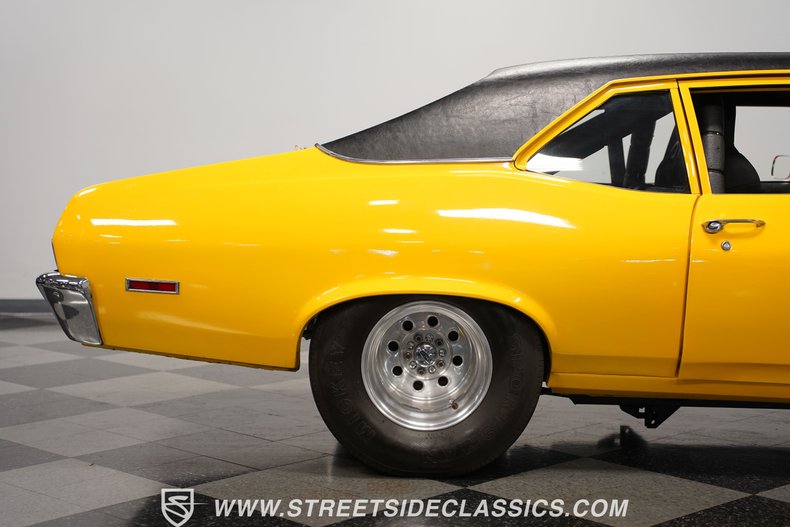 Unknown-Nova-1972-Yellow-Black-27