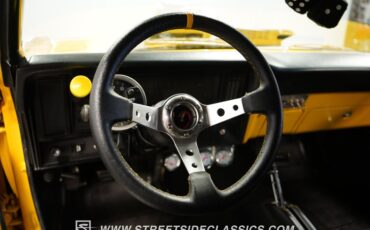 Unknown-Nova-1972-Yellow-Black-37