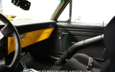 Unknown-Nova-1972-Yellow-Black-44