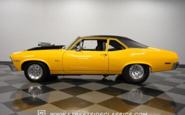 Unknown-Nova-1972-Yellow-Black-6