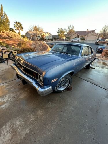 Unknown-Nova-1974-Blue-Black