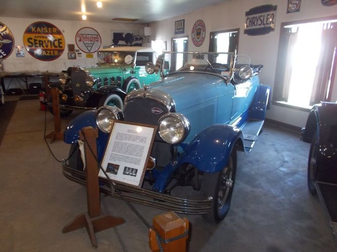 Unknown-Other-1928-Blue-Blue-2