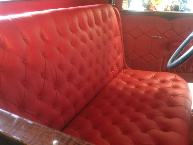 Unknown-Other-1932-Dark-Blue-Red-Leather-15